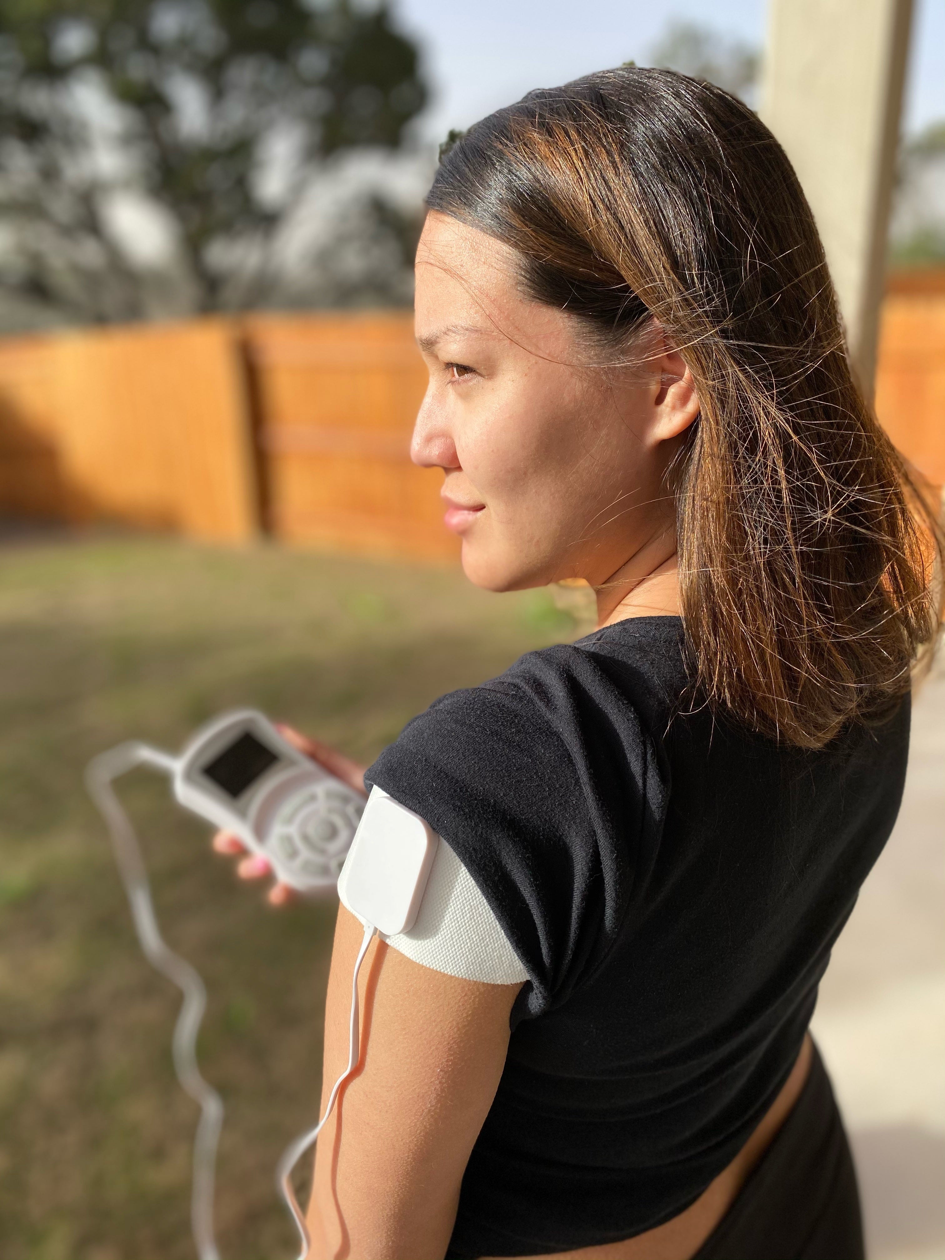 PurePulse Go™ Wireless TENS Therapy + Heat